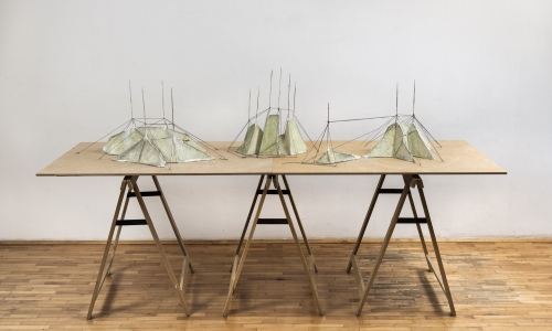 Stand Erect in Your Place, 2017, maquette (plaster, wood, fiberboard, rope, paint), 220 x 124 x 73.5 cm